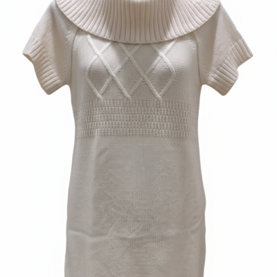 Vestido de malha branco com gola alta e manga curta