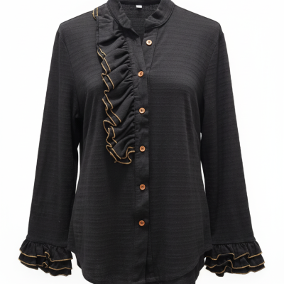 Camisa preta de manga comprida com folhos dourados