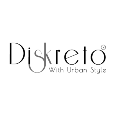 Logótipo da marca Diskreto With Urban Style em texto preto