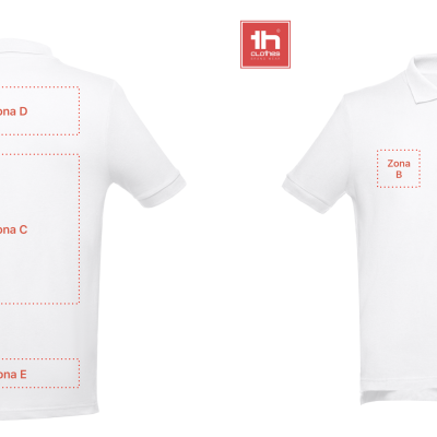 T-shirt pólo branca com zonas de impressão indicadas na frente e nas costas