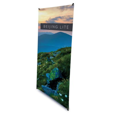 Roll-up com imagem de montanhas e texto BEIJING LITE