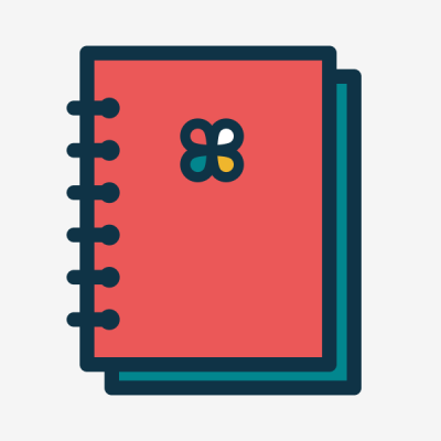 Caderno espiral com capa vermelha e flor colorida na capa