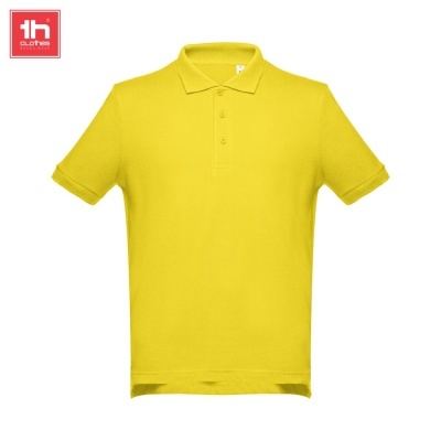 Polo amarelo de manga curta com gola e três botões