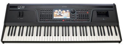 Teclado digital preto com 61 teclas e visor central colorido