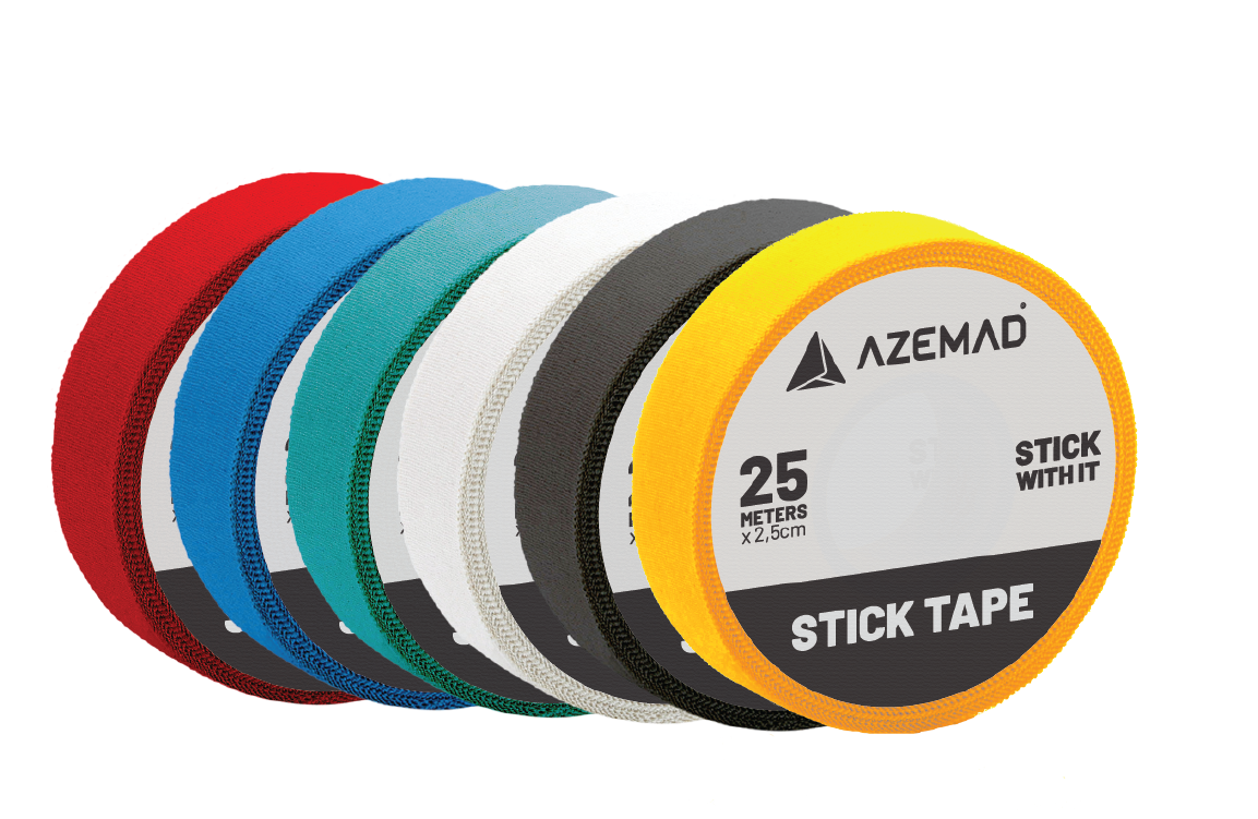 Sete rolos coloridos de fita adesiva Azemad com embalagem mostrando 25 metros e 2,5 cm.