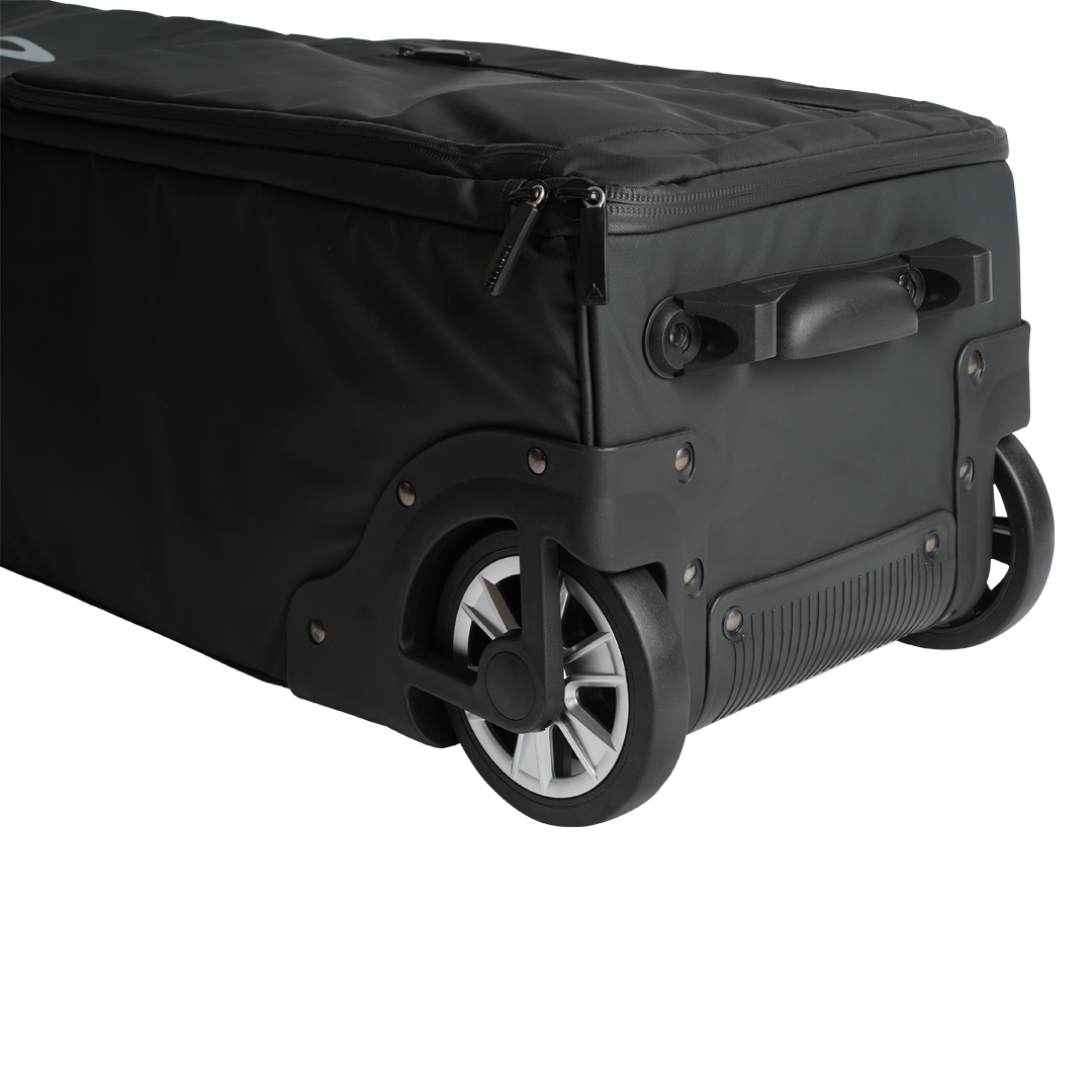 Mala de viagem preta com rodas e alça rígida