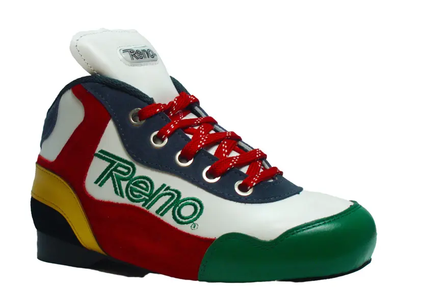 Ténis sport multicolor com nome Reno nas laterais e passarabo.