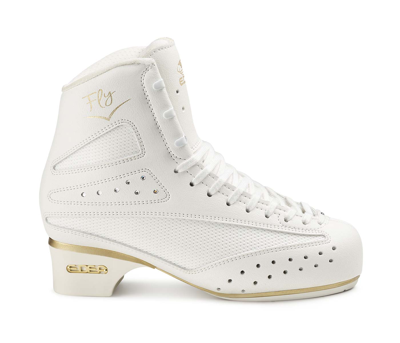 Bota de patinagem branca com detalhes dourados e atacadores