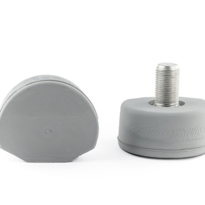 Para-choques de borracha cinza com base metálica roscada