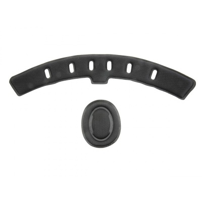 Conjunto de almofadas cinzentas curvas e oval sobre fundo branco