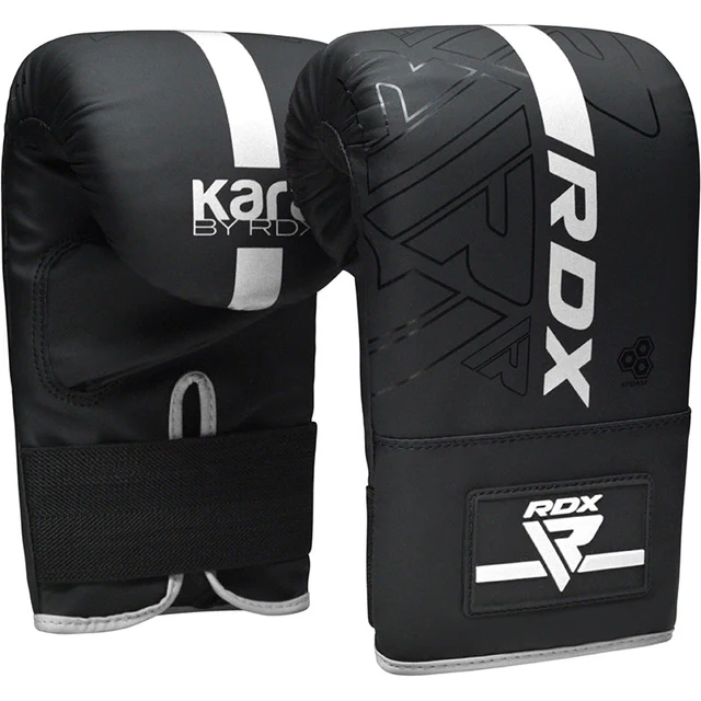 Par de luvas de boxe pretas com detalhes brancos e inscrição RDX