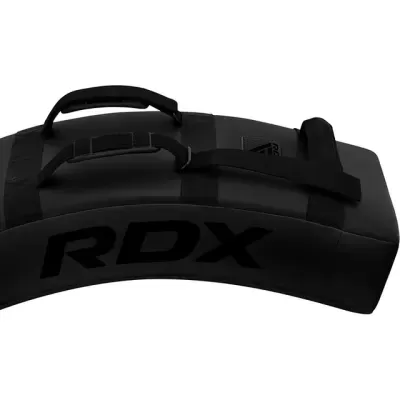 Almofada de treino curva preta com alças e texto RDX