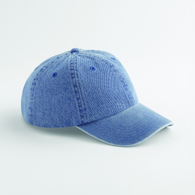 Boné azul claro estilo baseball em tecido denim