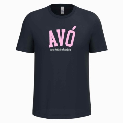 T-shirt preta com estampa AVÓ Amor, Cuidado e Sabedoria.