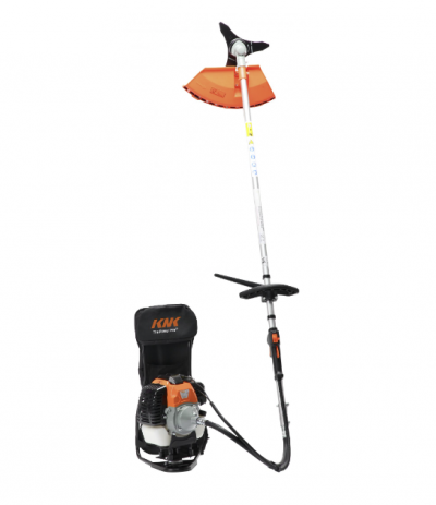 Roçadora de mochila com protecção laranja e mochila preta KNK