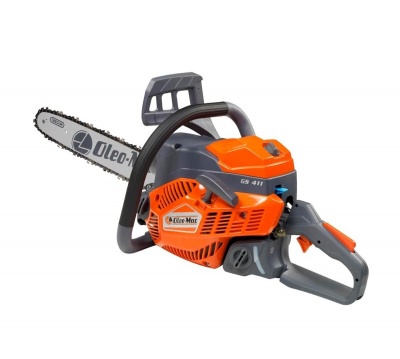 Motosserra laranja e cinza Oleo-Mac GS 411 com barra de corte metálica