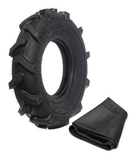 Pneu agrícola preto com câmara de ar dobrada