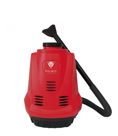 aspirador de pó vermelho Pulmic com mangueira preta
