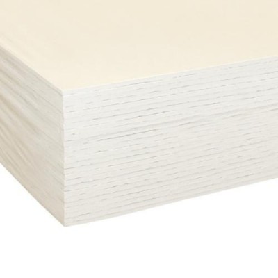 Canto de tampo de madeira branco com textura de veios