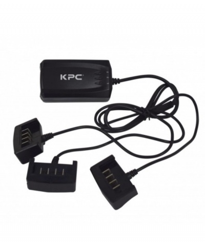 Carregador preto KPC com três fichas planas e cabo