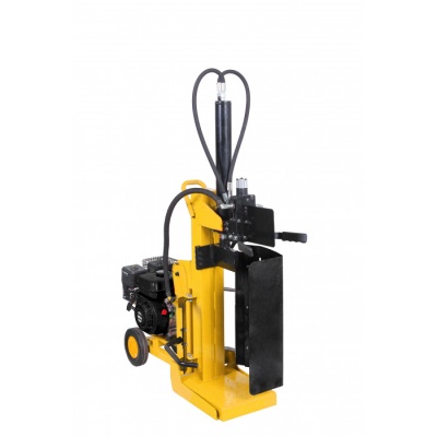 Máquina hidráulica amarela e preta para cortar madeira