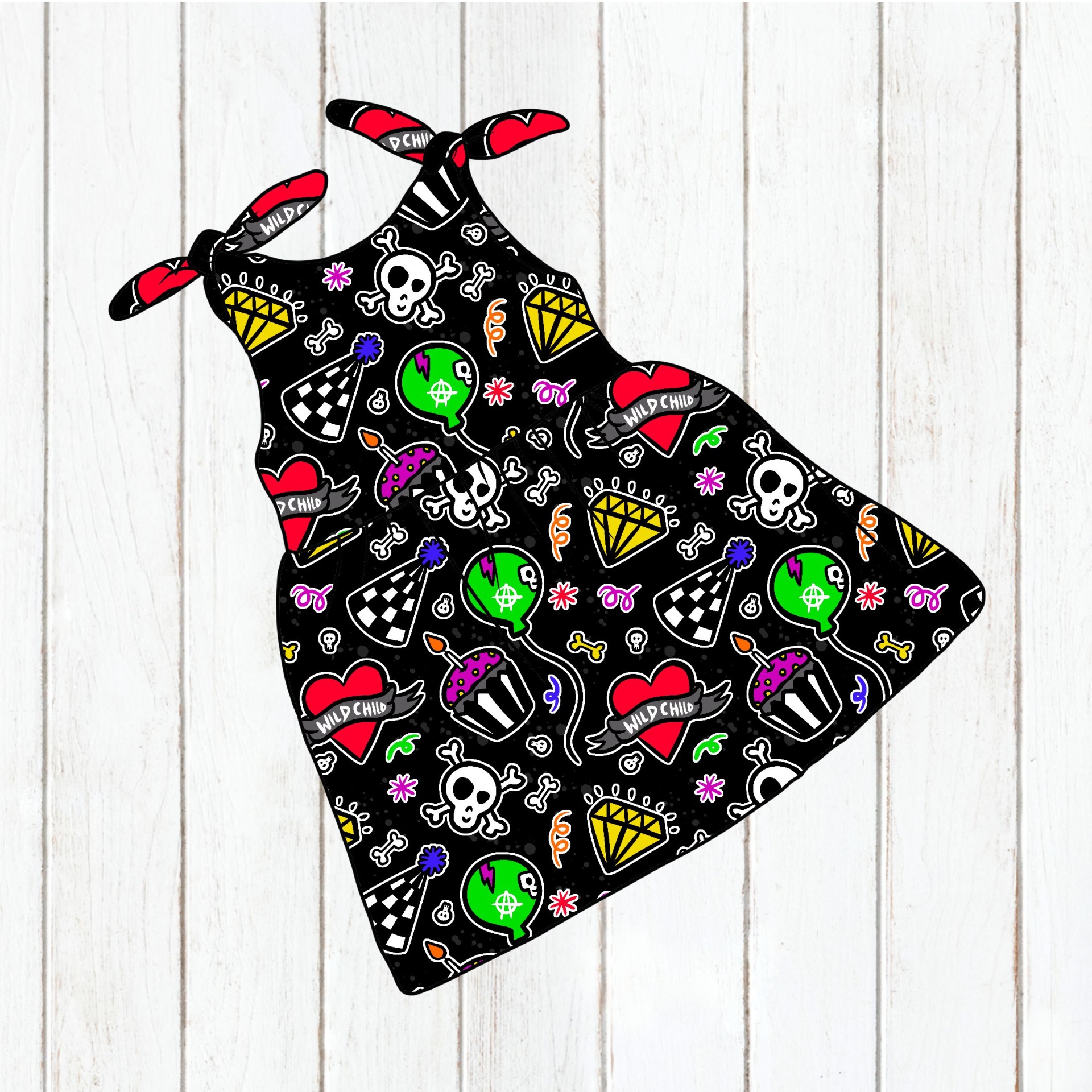 Roupinha infantil preta com estampas coloridas e dois nós na parte superior