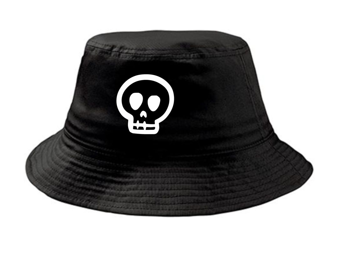 Chapéu balde preto com bordado branco de caveira