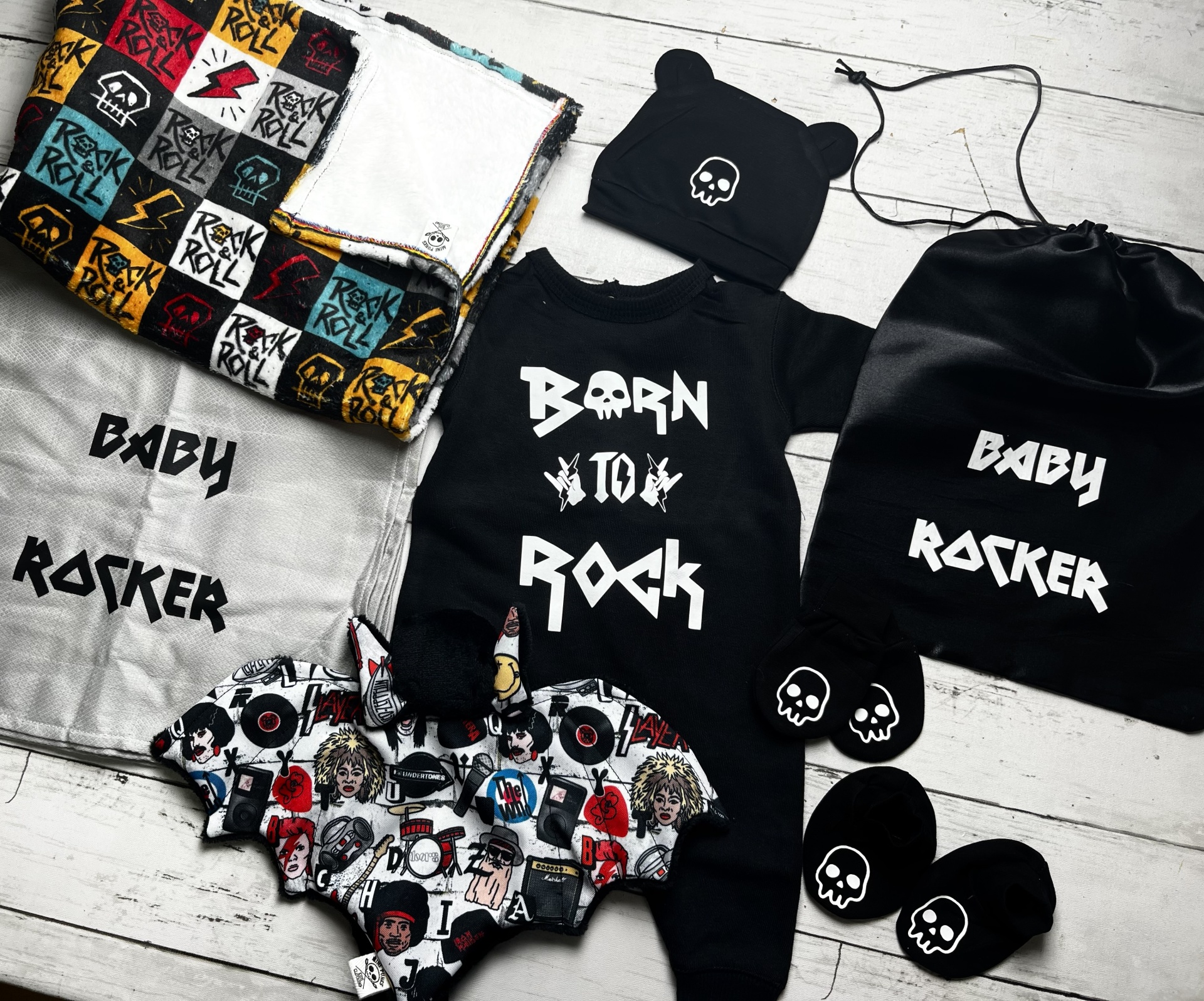 Baby Essentials Set - Baby Rocker