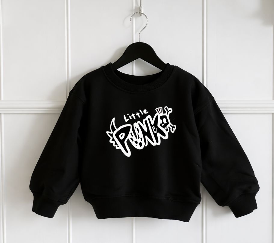 Sweatshirt preta para criança com texto branco Little PUNK.