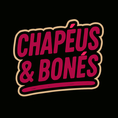 Texto 'CHAPÉUS & BONÉS' em letras cor de vinho com contorno bege sobre fundo preto