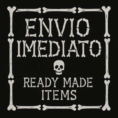 Texto 'ENVIO IMEDIATO' e 'READY MADE ITEMS' feito com letras de ossos e caveira ao centro num fundo preto