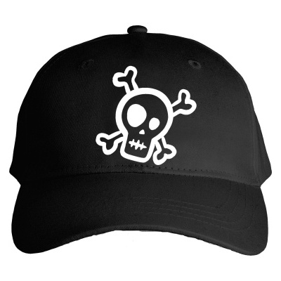 Boné preto com estampa de caveira e ossos cruzados em branco