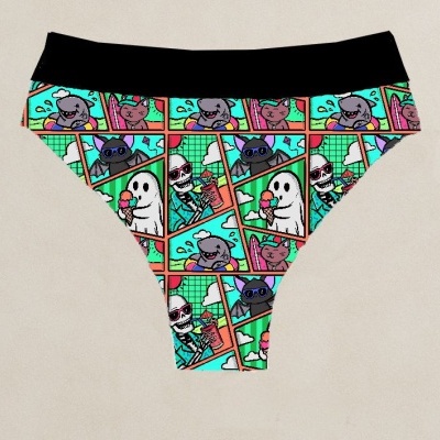 Cueca colorida com desenhos de personagens cartoons e cós preto.