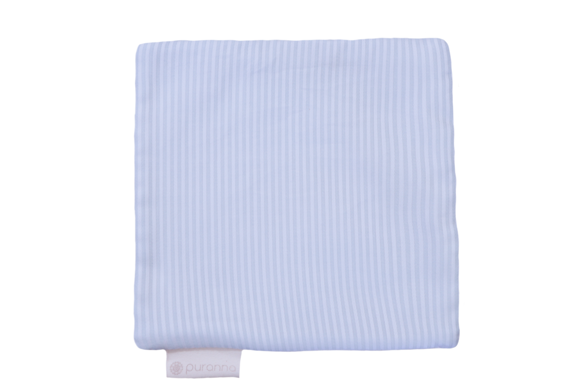 Lençol riscado azul claro e branco com etiqueta