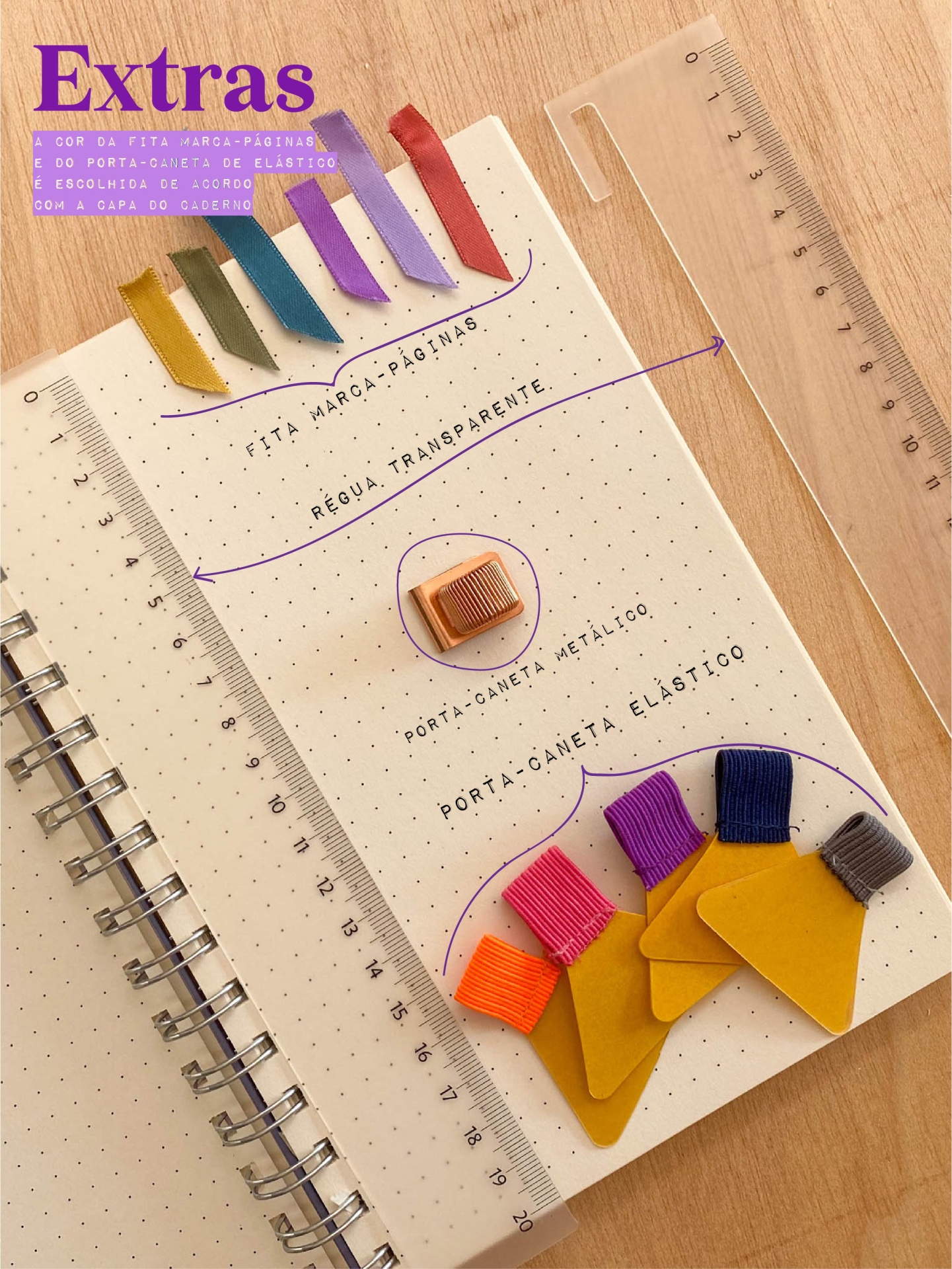 Acessórios coloridos para organização de cadernos em mesa de madeira clara.