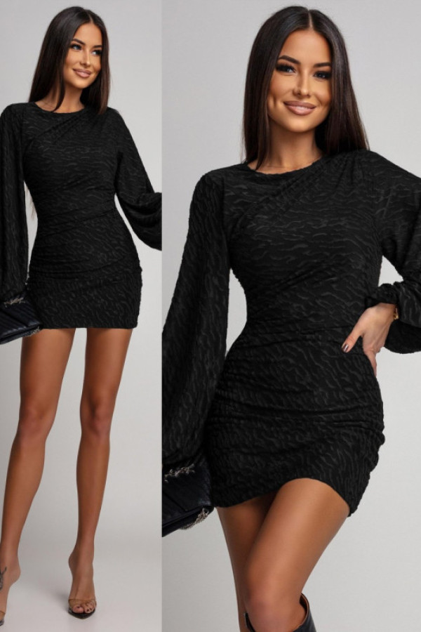 Vestido Sofistique Vestido preto curto com padrão animal subtil e mangas volumosas em modelo