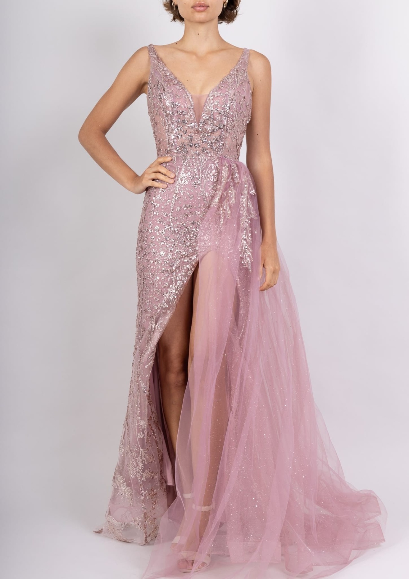 Vestido Raquel Brilho c/ Cauda Vestido de festa rosa com brilho e tule transparente