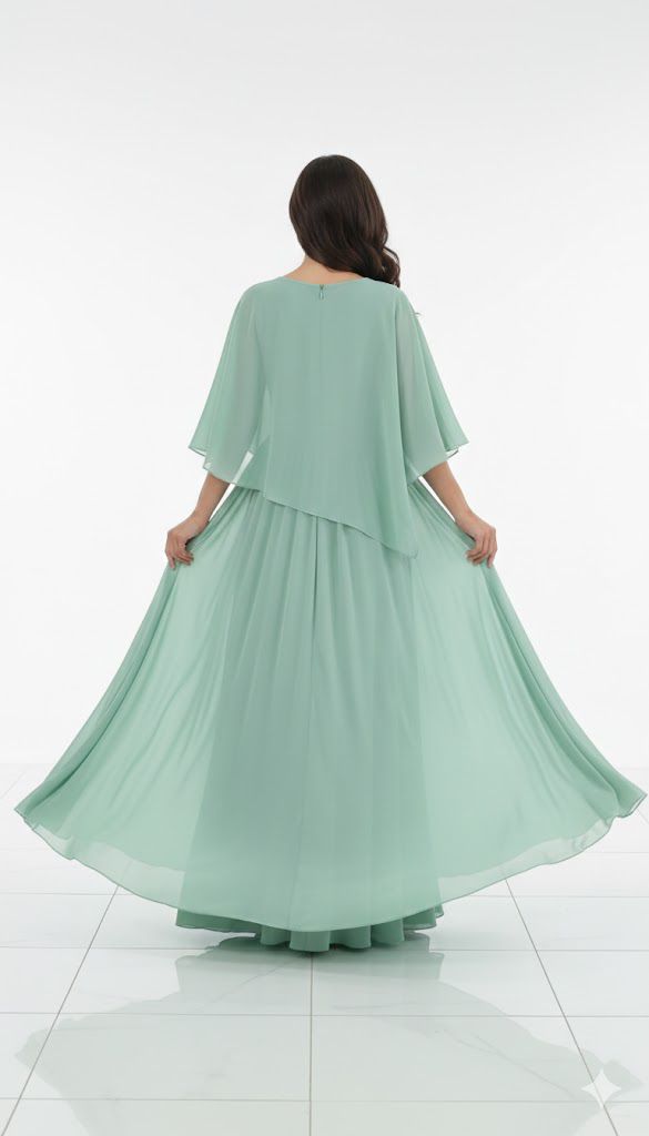Vestido Indonésia Plus Size vestido longo verde-água fluido mostrado de costas