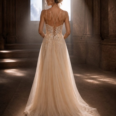 https://www.purplefashion.pt/product/vestido-cristal-bege