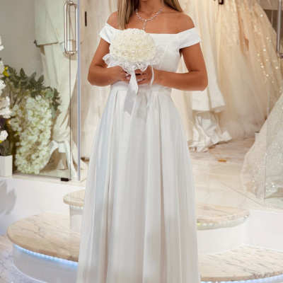 https://www.purplefashion.pt/product/vestido-santa-noiva