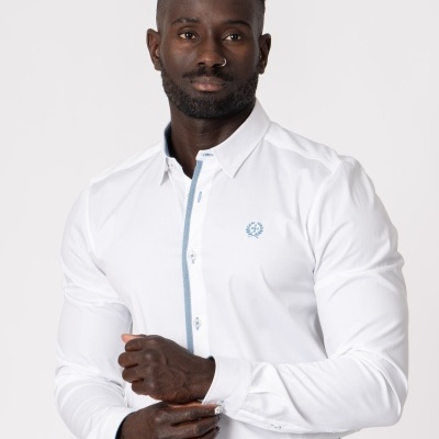 https://www.purplefashion.pt/product/camisa-smk-light-blue