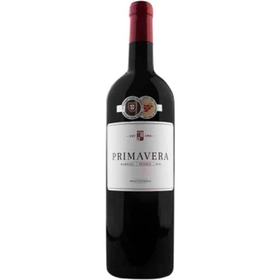 Garrafa de vinho tinto Primavera com rótulo branco e selo