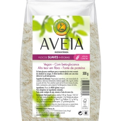Pacote transparente de flocos de aveia instantânea da marca CEM PORCENTO NATURAL