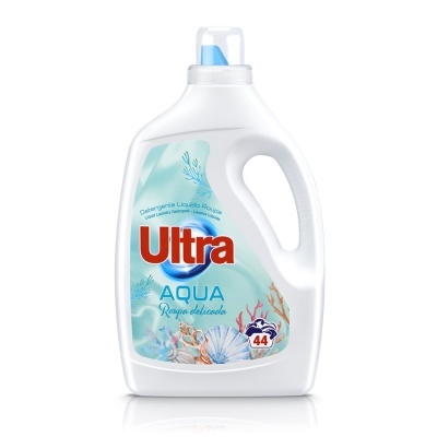 Frasco branco de detergente líquido Ultra Aqua para roupa delicada com alça e rótulo azul com conchas.