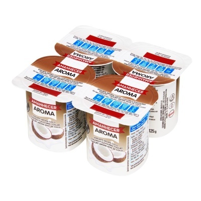 Pack de quatro iogurtes Amanhecer Aroma sabor coco com embalagem branca e castanha