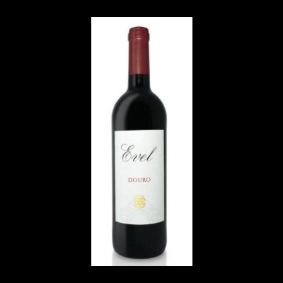 Garrafa de vinho tinto Evel Douro com rótulo branco e cápsula vermelha