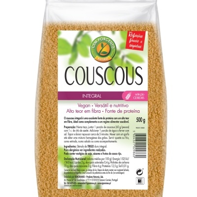 Pacote de couscous integral vegan 500 g com rótulo informativo