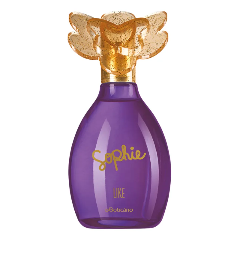 62248 SOPHIE EDT LIKE 100 ML Frasco de perfume roxo com tampa dourada em forma de borboleta e texto Sophie LIKE oBoticário.