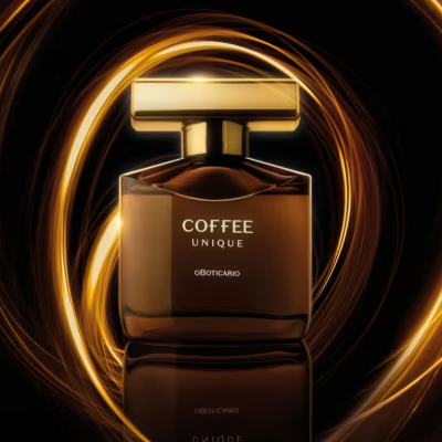 Frasco de perfume castanho Coffee Unique com tampa dourada