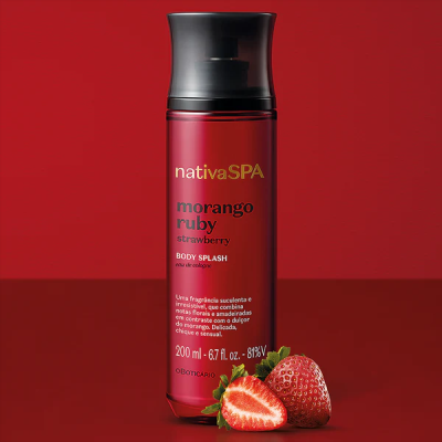Frasco vermelho de body splash nativaSPA morango ruby com morangos frescos e tampa preta